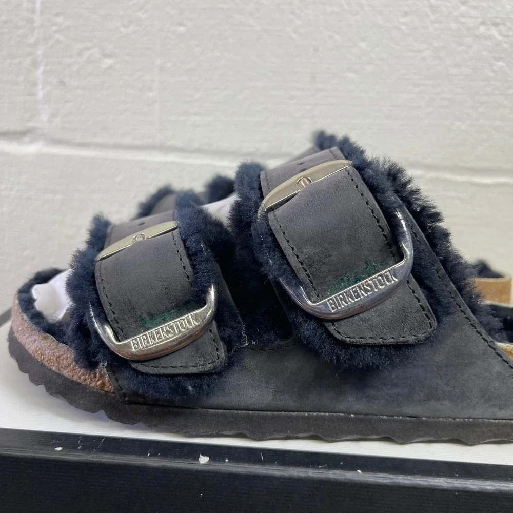 Birkenstock Arizona Big Buckle Black Shearling Sandals Slides Womens 36 EU/5 US‎